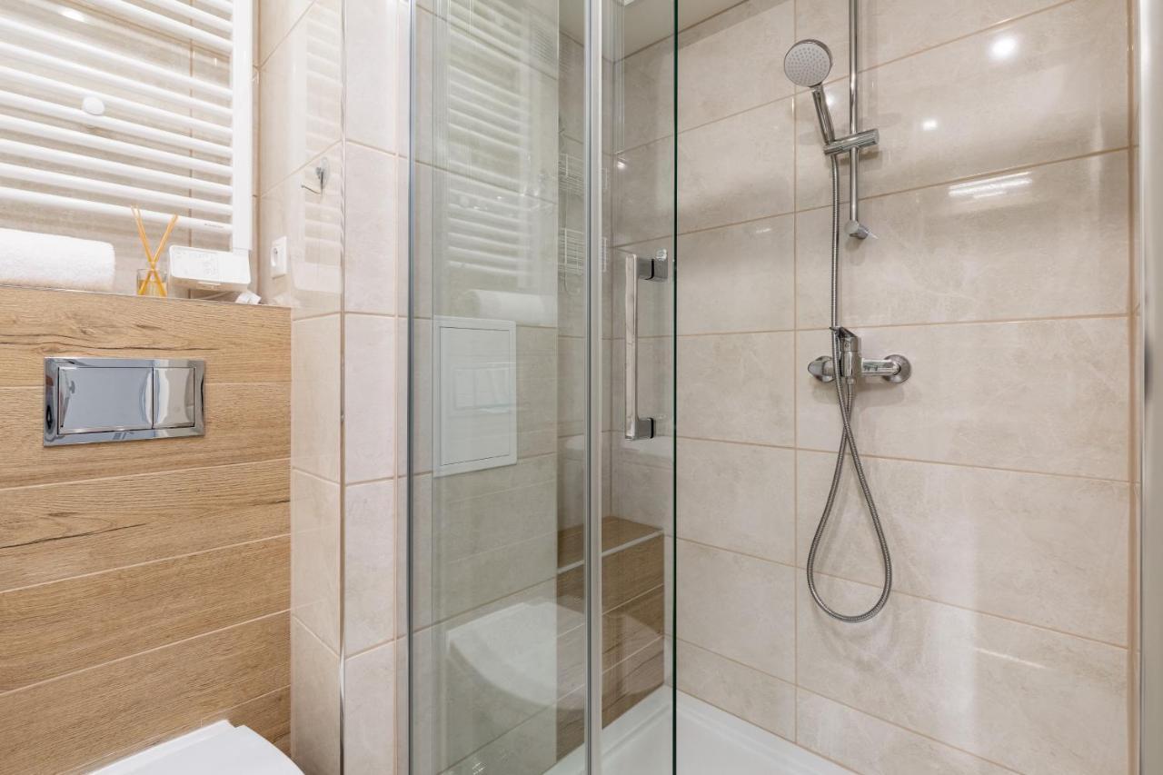 Marynarzy Okretow Pogranicza Apartments By Noclegi Renters โควอบเซก ภายนอก รูปภาพ